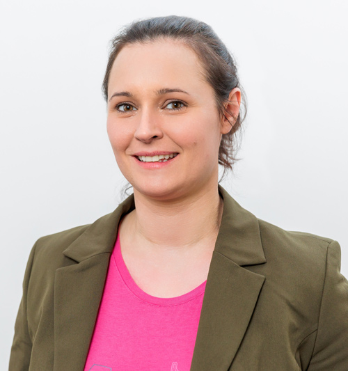 Dr. Monique Ratermann-Busse